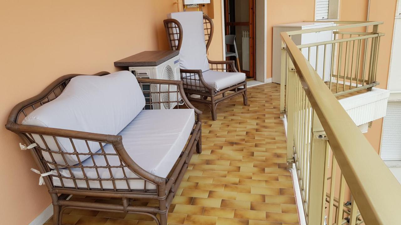 Apartment Casalmare Via Asse *
